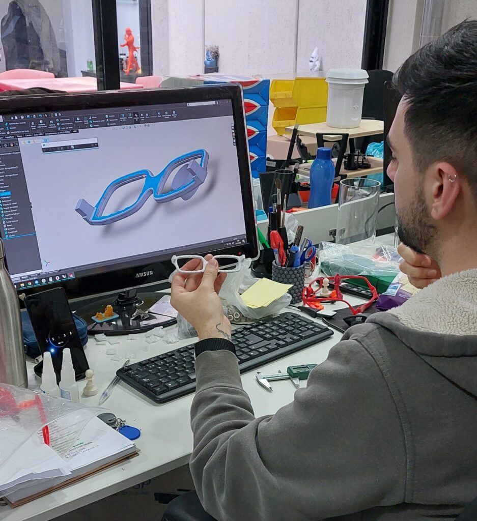 Lentes a medida para síndrome de Down hechos con impresión 3D