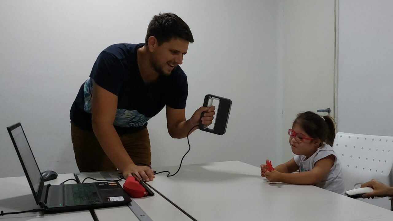 Impresión 3D para la inclusión: lentes a medida